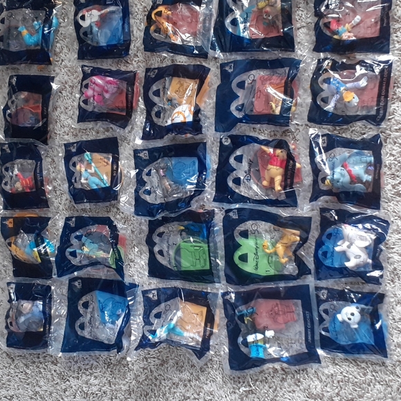 Disney World 50th Anniversary McDonalds Complete Set, Unopened - Picture 2 of 3